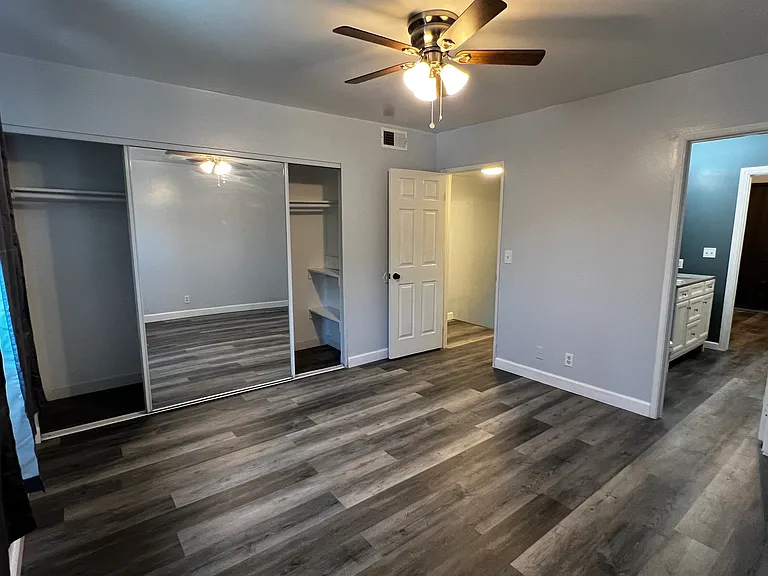1800 W Gramercy Ave #59 — Photo 17