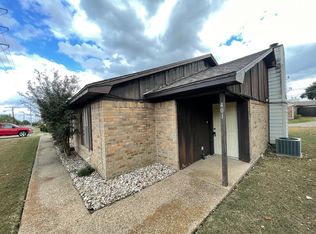 401 Old Temple Hwy, Hewitt, TX 76643