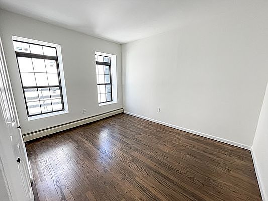 5th image of 349 E 104th St #4C