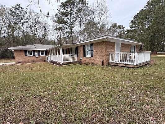 3rd image of 80 Lillie Dr