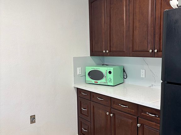 3rd image of 66320 Desert View Ave APT B