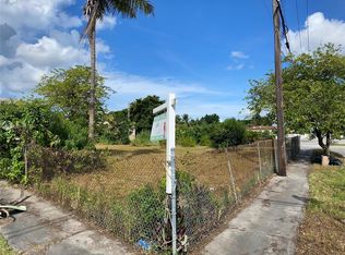 2215 NW 18th St, Miami, FL 33125