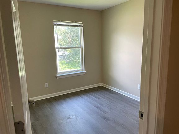3rd image of 1001-1009 Indian Ave #1003-204