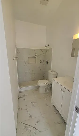 18047 NW 41st Pl — Photo 10