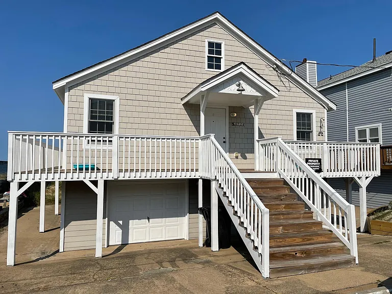 4714 Ocean View Ave — Photo 2
