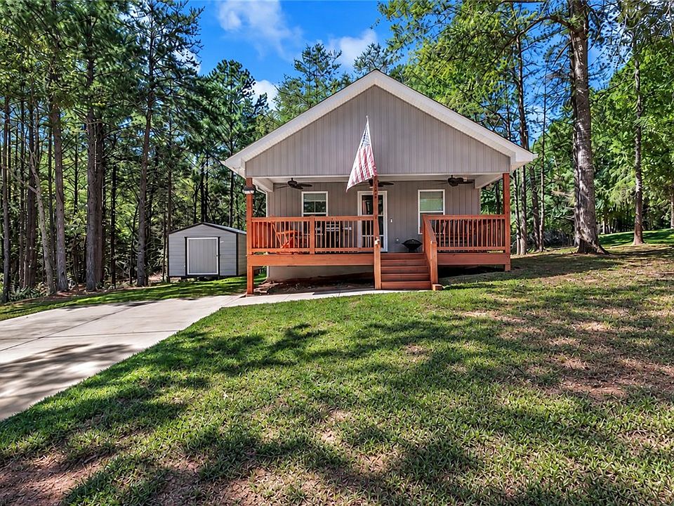 1st image of 209 Crystal Ln