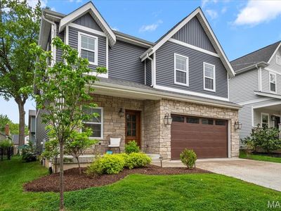11918 Crystal Dr, Saint Louis, MO, 63131