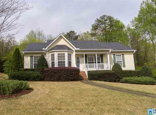 122 Twin Lakes Rd, Trussville, AL 35173