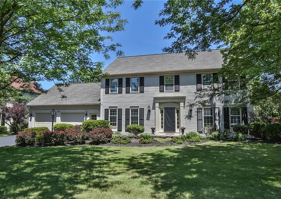 1st image of 23 Devonwood Ln