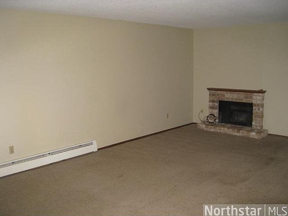 5th image of 2700 Dale Street N