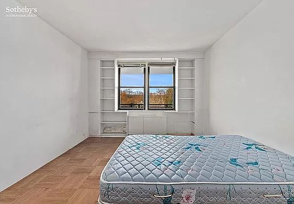 4th image of 4901 Henry Hudson Pkwy W APT 7M