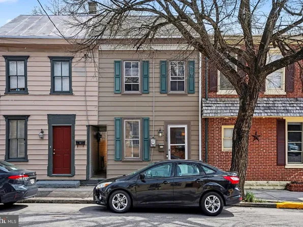 159 S West St, Carlisle, PA 17013