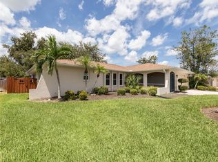 1243 Sleepy Hollow Rd, Venice, FL 34285