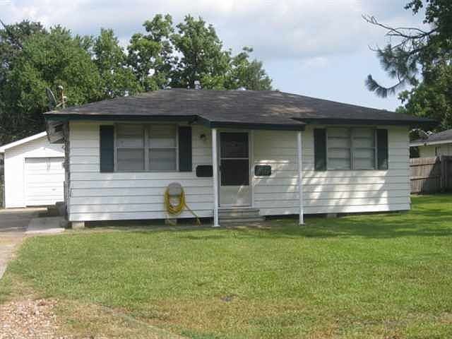 1st image of 2111 Avenue D