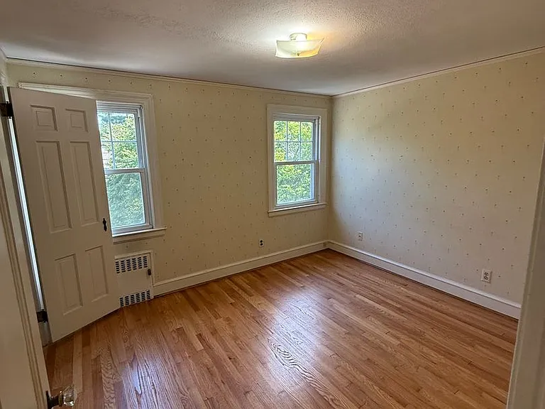 101 Brunswick Ave — Photo 12