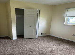 8117 Timken Ave, Warren, MI 48089