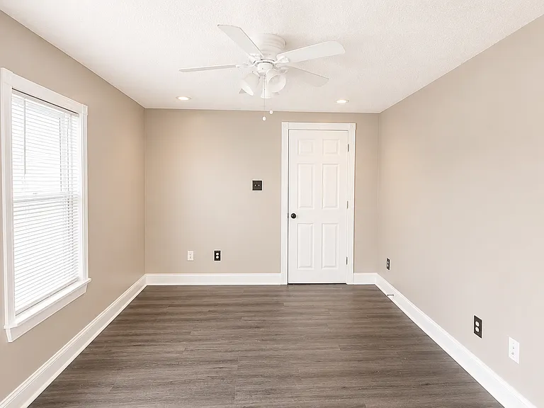 42 Clinton St #2 — Photo 10