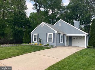 190 Dorchester Dr, Southampton, NJ 08088