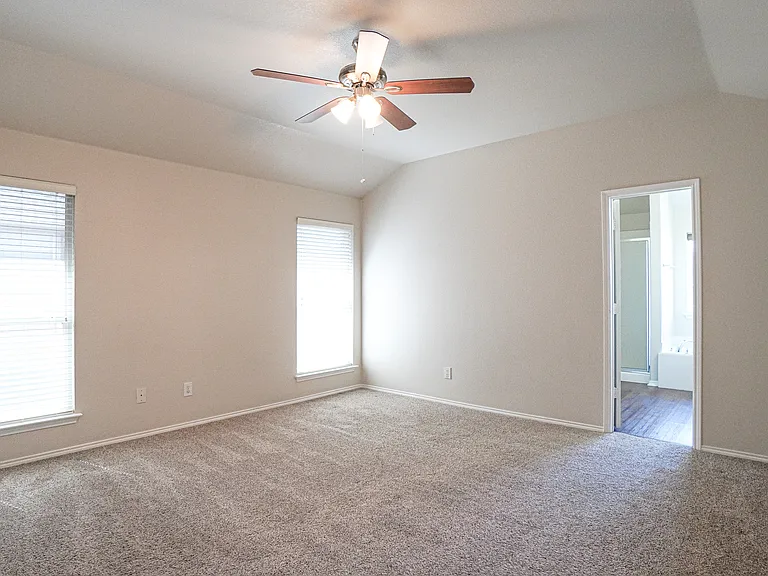 2161 Teagle Dr — Photo 16