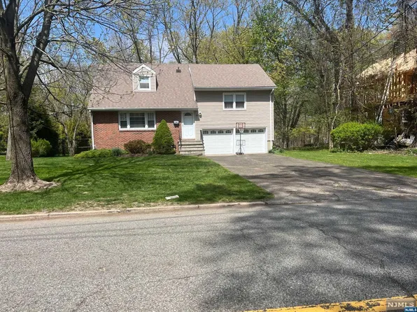 495 High St, Closter, NJ 07624