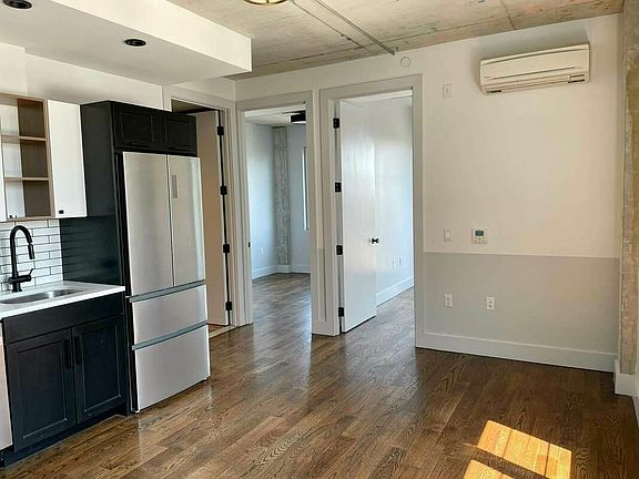 2nd image of 3119 37th Ave #5G