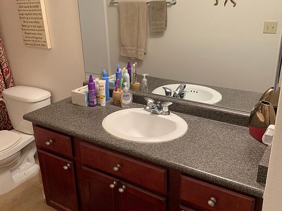 3rd image of 3830 S Lakewood Pkwy #2098