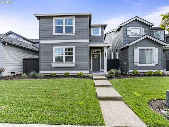 3rd image of 10105 NE 132nd Ave