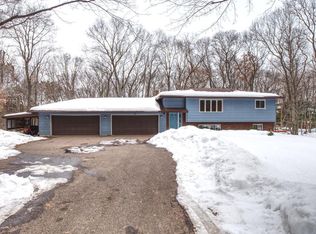 2235 Woodhaven Rd, Eau Claire, WI 54703