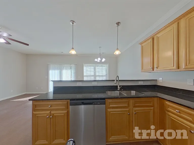 759 Dawsons Park Way — Photo 6