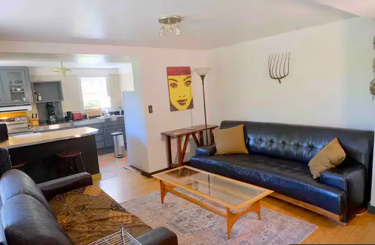 4842 35th Ave SW #1 — Photo 4