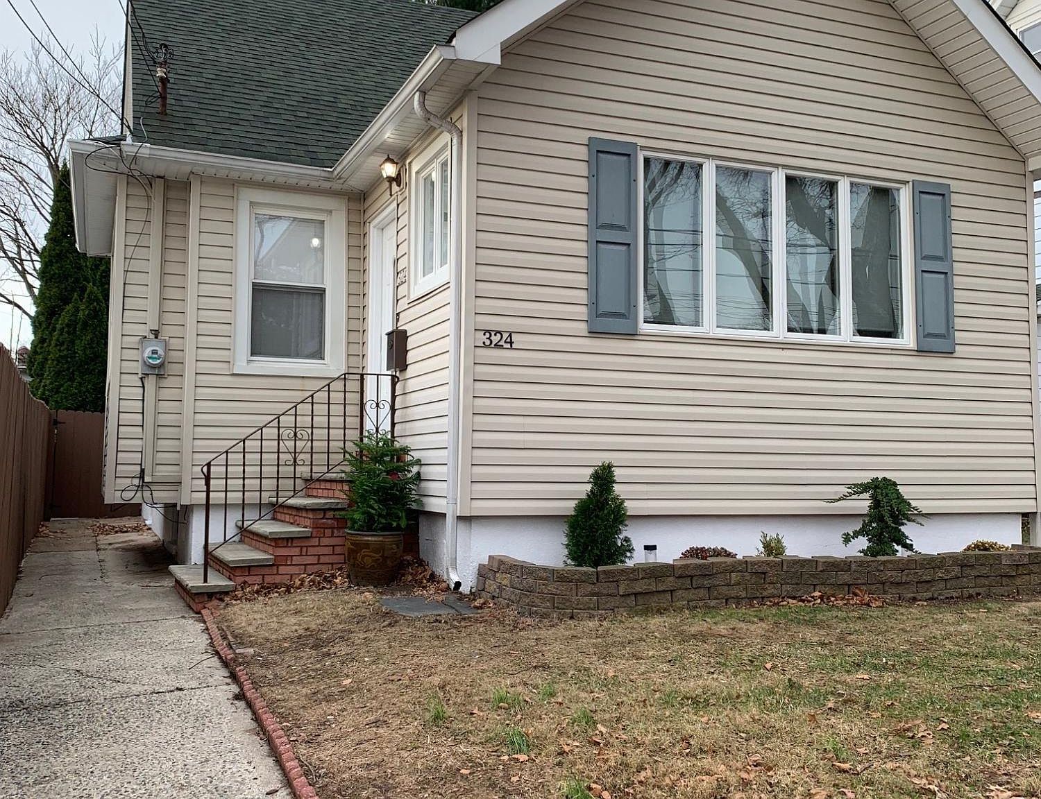 324 Burbank Ave, Staten Island, NY 10306 Zillow