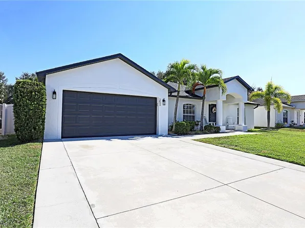2452 Nature Pointe Loop, Fort Myers, FL 33905