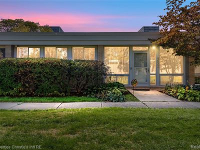 1522 Chateaufort Pl, Detroit, MI, 48207