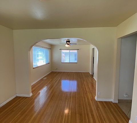 5th image of 247 E 300 N