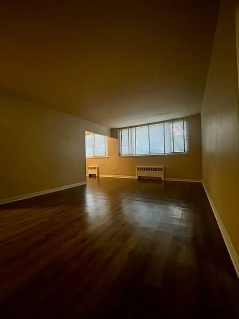 The Summit Apartments — Photo 4