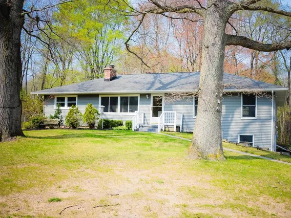 2282 Judson Rd, Spring Lake, MI 49456