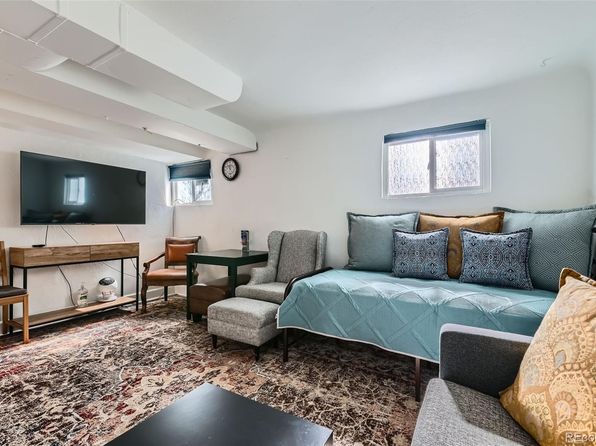 aurora-colorado-13033970 picture