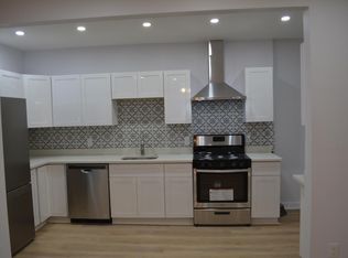 435 Cavitt Ave #1, Trafford, PA 15085