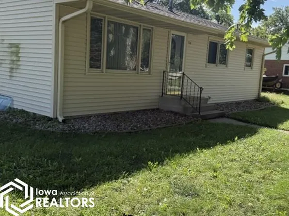 701 Meadowlark Ave, Sac City, IA 50583