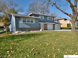 4410 Terrace Dr, Omaha, NE 68134