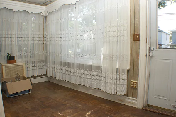 Sold by Fillmore | media 5