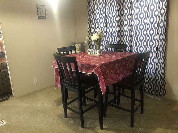 4th image of 363 Casablanca Ct