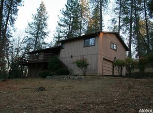 350 Barton Dr, Applegate, CA 95703