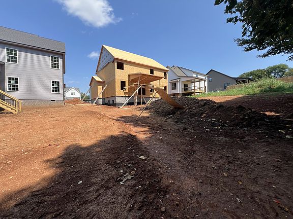 5th image of 590 Pongracz Way Lot 305
