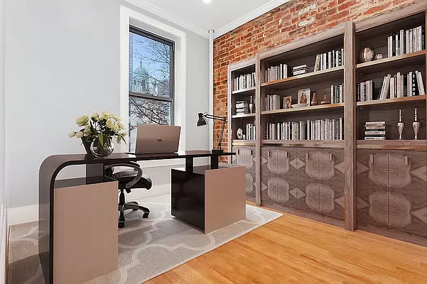 Rented by Compass | media 17