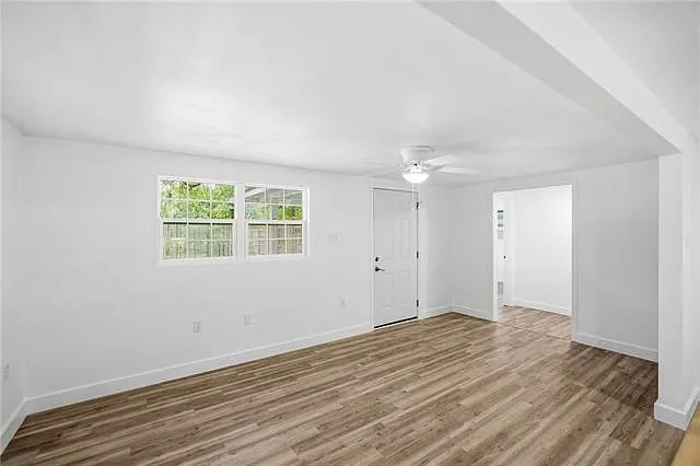 38515 Dickerson Ln — Photo 8