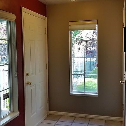 4th image of 264 E Millpoint Pl