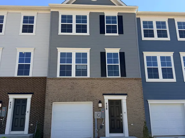 428 Seeback Dr, Charles Town, WV 25414