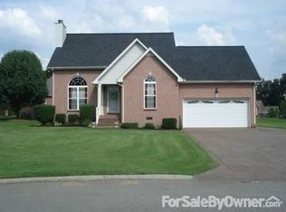 7004 Grace Ct, Greenbrier, TN 37073