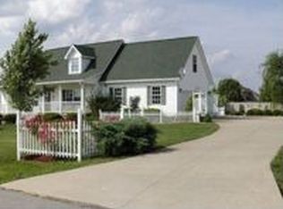 703 Bates Ln, Shepherdsville, KY 40165